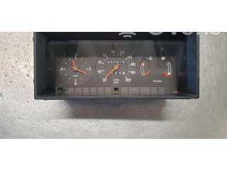 Přístrojová deska  Volvo 240 1991   