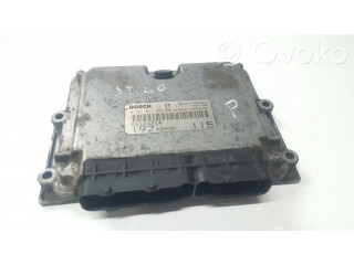 Блок управления двигателя 0281011421, 55188214   Fiat Stilo