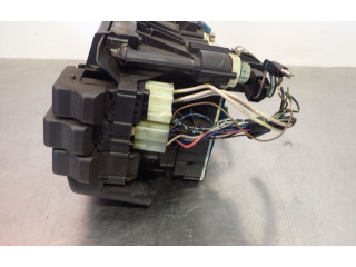 Панель приборов 8111733181117332   Audi 80 90 B2       