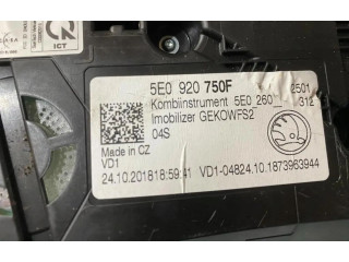 Přístrojová deska  Skoda Octavia Mk3 (5E) 2016 5E0920750F  