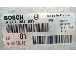 Řídící jednotka 9630059880, 0281001839   Peugeot 106 2001