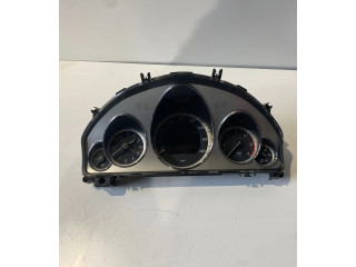 Přístrojová deska  Mercedes-Benz E W212 2010 A2129006003, A2125420302  