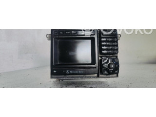   Pojistková skříňka A2208204889   Mercede-Benz S W220 1998