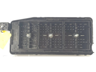   Pojistková skříňka 95202895   Chevrolet Captiva 2012