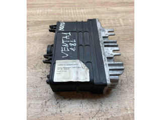 Блок управления двигателем Блок управления 8A0907311M, 0261203186   Volkswagen Vento