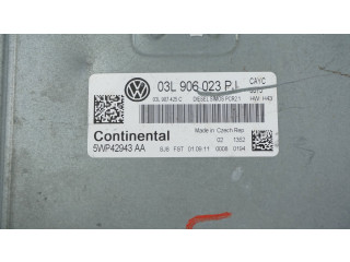 Блок управления двигателя 03L906023PJ, 5WP42943AA   Volkswagen Touran II