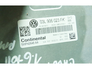 Řídící jednotka 03L906023FK, 03L907425C   Volkswagen Caddy 2011