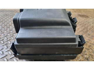 Блок предохранителей  LX6T14D068, LX6T14D068NAB   Ford Escape IV    