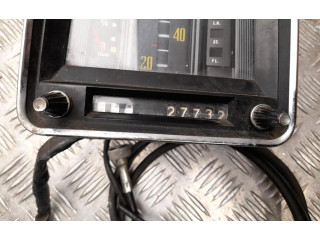 Панель приборов KR1250, 8567   Mercedes-Benz 190 230 W110 W111       