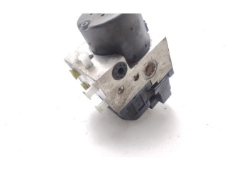 Jednotka ABS 30857585   Volvo V40 2003