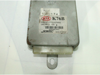 Vstřikovač OK76B67720   KIA Pregio     