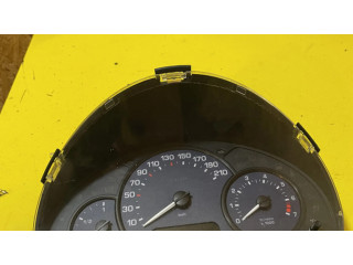 Přístrojová deska  Peugeot 307 2003 9658241480  