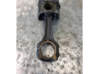 Píst    Mercedes-Benz E W211    648.961 