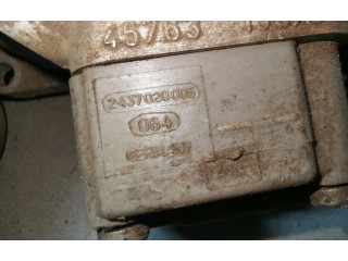 Vstřikovací lišta 0438121011, 026133353   Audi 80 90 B3     