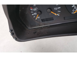 Přístrojová deska  Mercedes-Benz E W210 1997 2105400448  