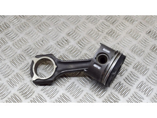 Píst A6110300320, A6110300717   Mercedes-Benz C W203  pro naftový motor 2.2 OM 611.962 