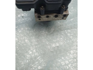 Jednotka ABS 103779700A   Tela Model S 2015