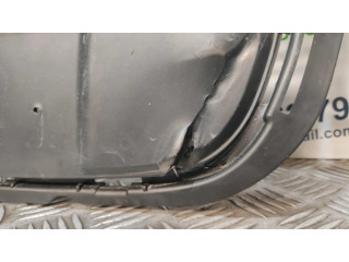 Передняя решётка Citroen C3 2010-2016 года 9833504580      