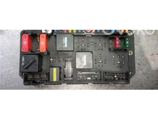   Pojistková skříňka YQE500090, 518958004   Land Rover Range Rover L322 2007