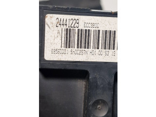 Блок управления климат-контролем 24441229, 69560001   Opel Signum