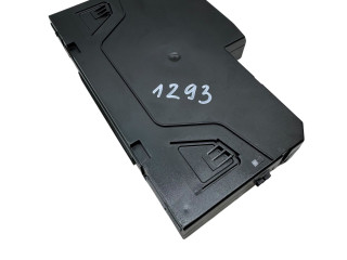 Блок предохранителей 2129000204, 5DK00962036   Mercedes-Benz E W212