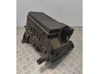 Блок предохранителей  8266260480   Toyota Land Cruiser (J150)    