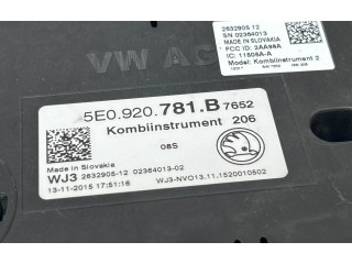 Přístrojová deska  Skoda Octavia Mk3 (5E) 2016 5E0920781B, 263290512  
