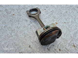 Píst 702RBE, 9RO   Toyota RAV 4 (XA50)     