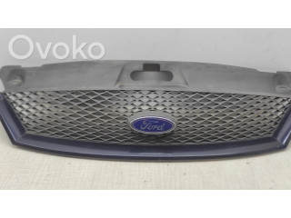 Верхняя решётка Ford Mondeo Mk III 2000-2007 года IS7X8A133AK      