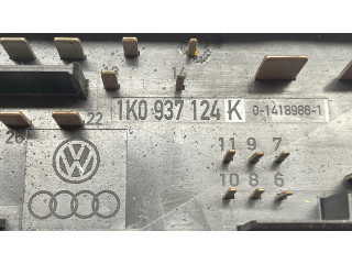 Блок предохранителей  1K0937124K   Volkswagen Golf Plus    