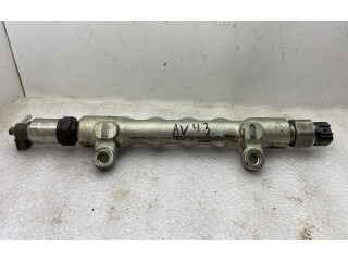 Vstřikovací lišta 238100R020, 0621   Toyota Avensis T250  pro naftový motor 2.2 2ADFHV 