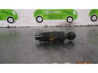 Vstřikovač 002EU03, LUCAS   Hyundai H-100  pro naftový motor 2.5 D 4BH 