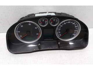 Přístrojová deska  Volkswagen PASSAT B5.5 2002 3B0920805A, VWZ7Z0Y3013709  