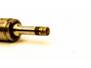 Vstřikovač 8626147   BMW 7 G11 G12  pro benzínový motor 3.0 B58 B30 A 