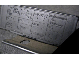 Блок управления 73642002   Citroen Saxo
