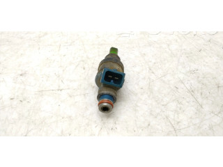 Форсунка INP068    Mitsubishi Colt  4G13 