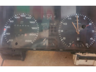Přístrojová deska  Volkswagen Jetta I 1982 AMP927296  