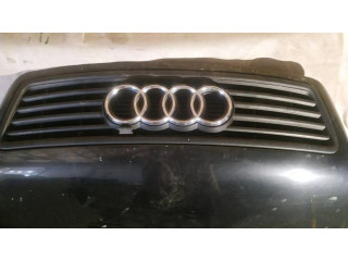 Передняя решётка Audi A6 S6 C5 4B 1997-2005 года       