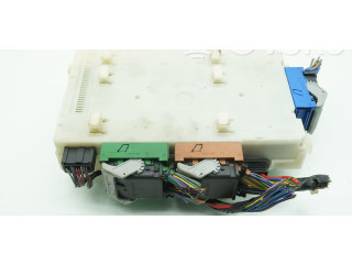   Pojistková skříňka 30765624, 30765624   Volvo XC70 2008