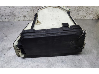   Pojistková skříňka A2045400182   Mercedes-Benz C W204 2010