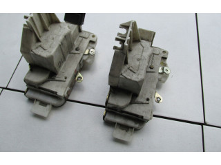Bagažinės spyna XS41A21812DE    Ford Focus 1998 - 2004 года