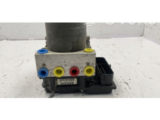 Jednotka ABS 8200963331   Renault Trafic II (X83) 2014