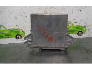Řídící jednotka 7700106482, R0080016C   Renault Trafic I 2000
