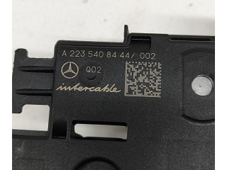   Pojistková skříňka A2235408444   Mercedes-Benz C W206 2023