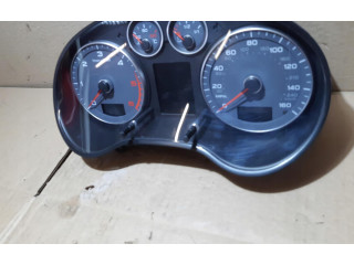 Přístrojová deska  Audi A3 S3 8P 2008   