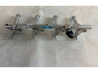 Vstřikovací lišta P32140074, 4D23238   Volvo XC60     