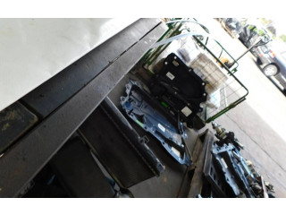   Pojistková skříňka 69005830   BMW 7 E65 E66 2002