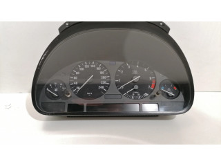 Přístrojová deska  BMW 7 E38 2000 62118369051  