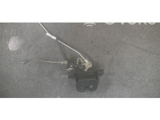 Zámek zadních dveří 812303E000   KIA Sorento 2006