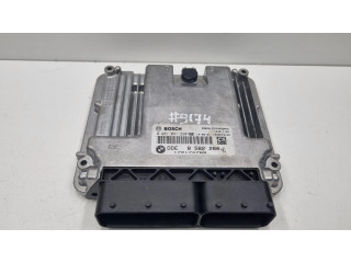 Řídící jednotka 8573258, 030877649   BMW 1 F20 F21 2012